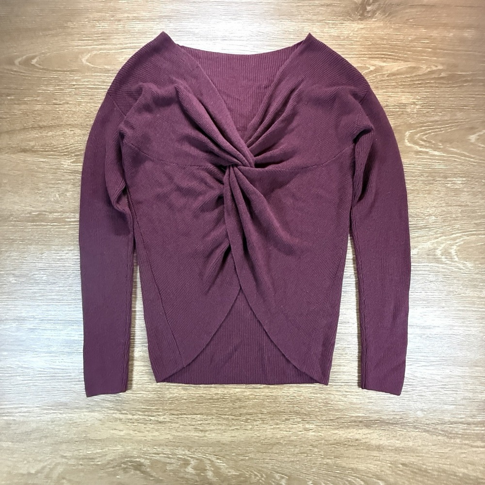 Halogen Women's XS Twist Front Sweater Burgundy Long Sleeve Soft Knit Feminine